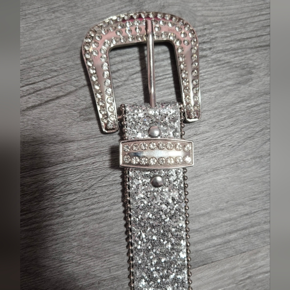 Silver Rhinestone Belt - Picture 3 of 3